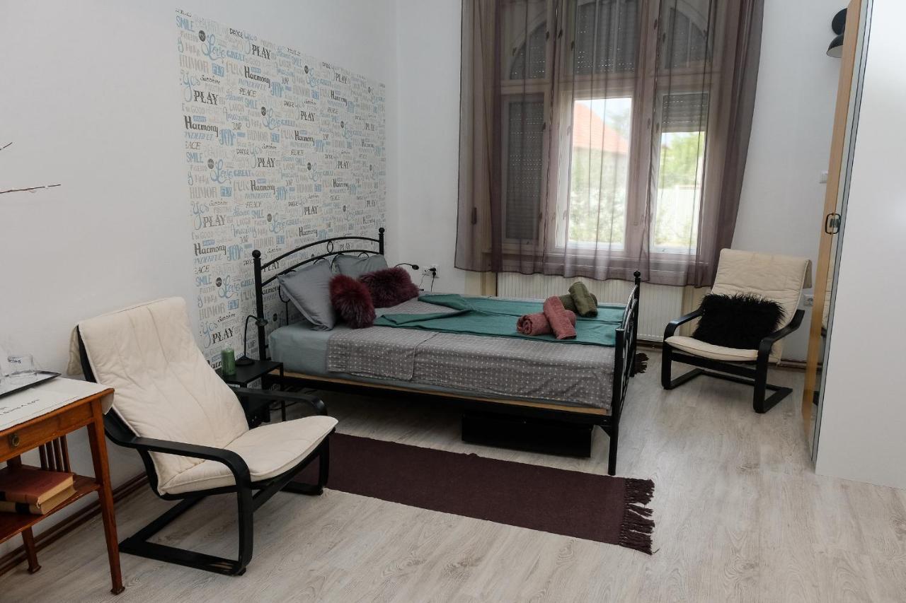 Szorcsik Haz 1913 Apartment Senta ภายนอก รูปภาพ