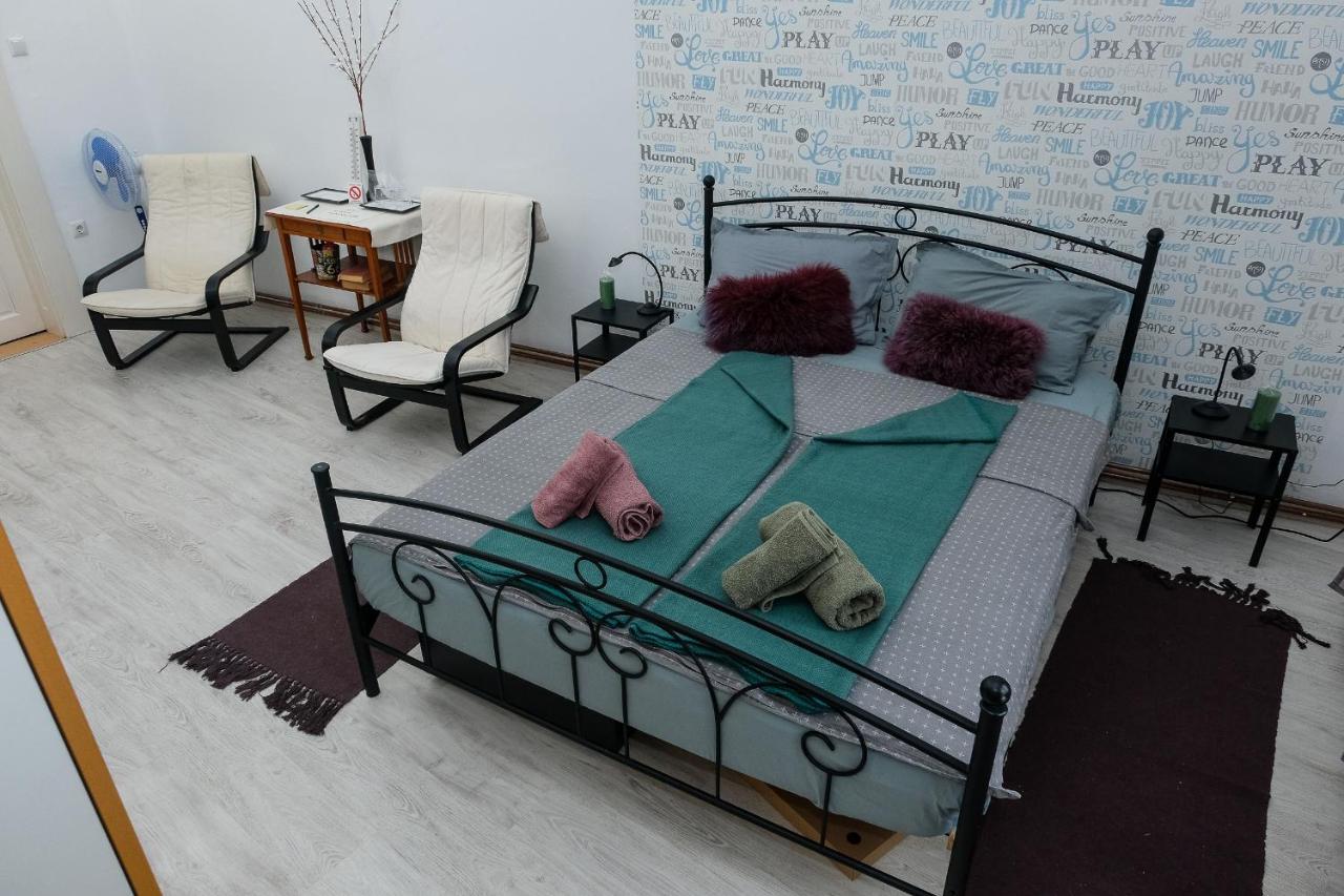 Szorcsik Haz 1913 Apartment Senta ภายนอก รูปภาพ
